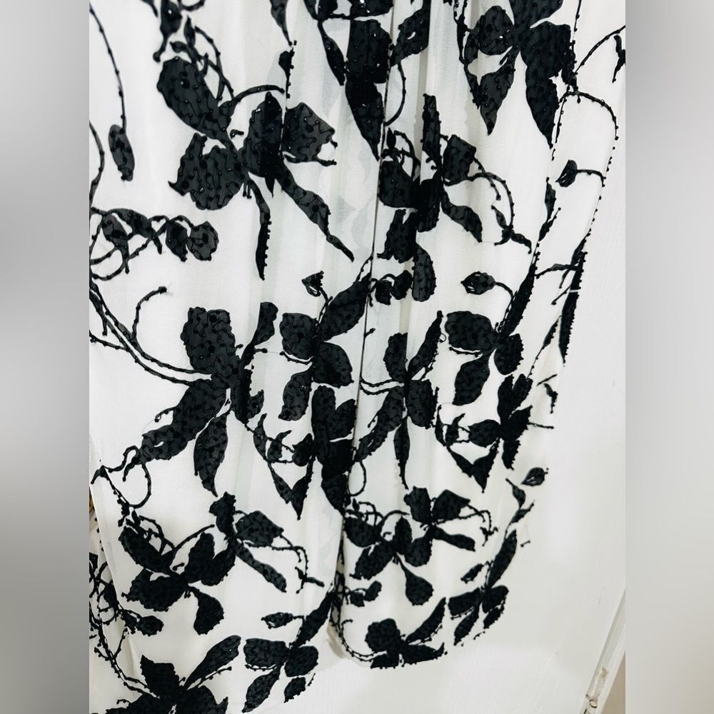 Carmen Marc Valvo Collection luxury formal beaded dress gown p2p 19” 34” long - Picture 11 of 14